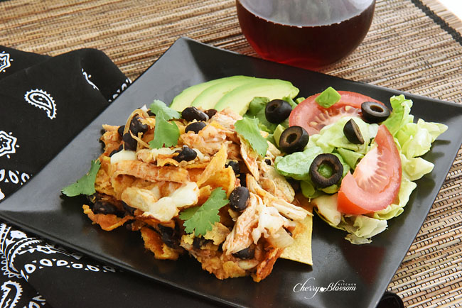 Looking for a healthy dish that is packed full of flavor? Check out Cathi's (Cherry Blossom Kitchen)  Chilaquiles with Chicken and  Black Beans. So good!