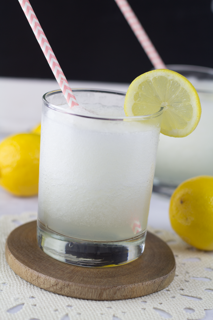 Boozy Cherry Lemonade Slushy 4