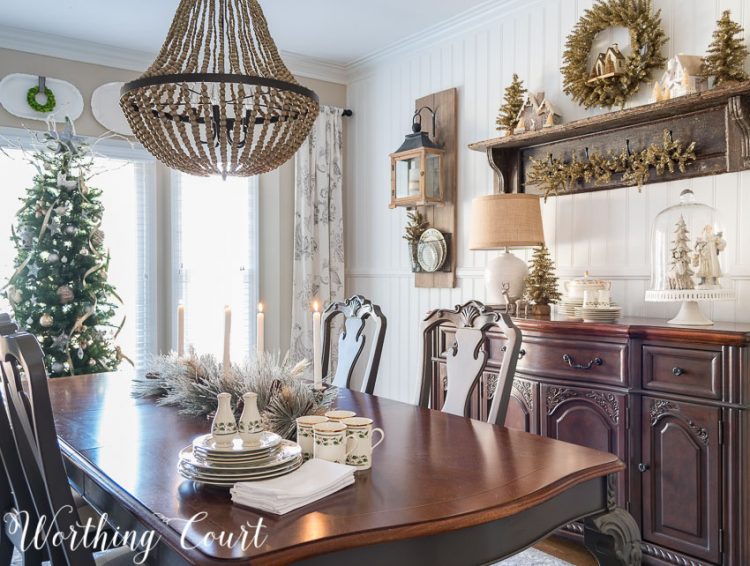 farmhouse-glam-christmas-dining-room